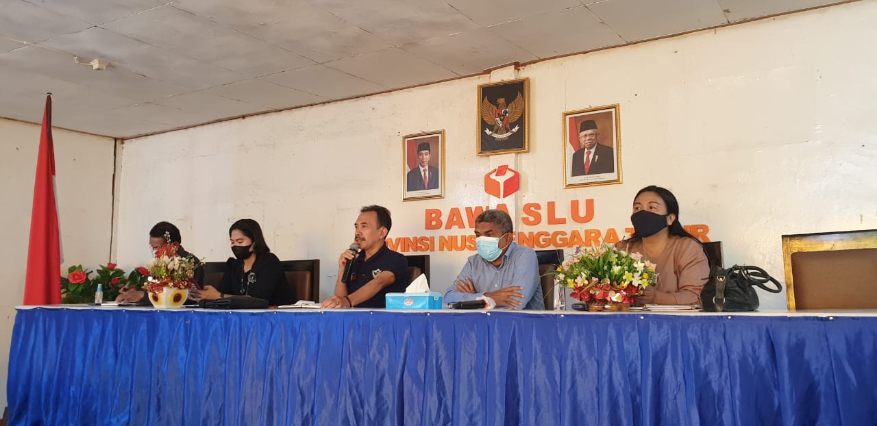 Tingkatkan Kemampuan Analisis, Kordiv HP3S Bawaslu Ende Ikut Rakernis di Bawaslu NTT
