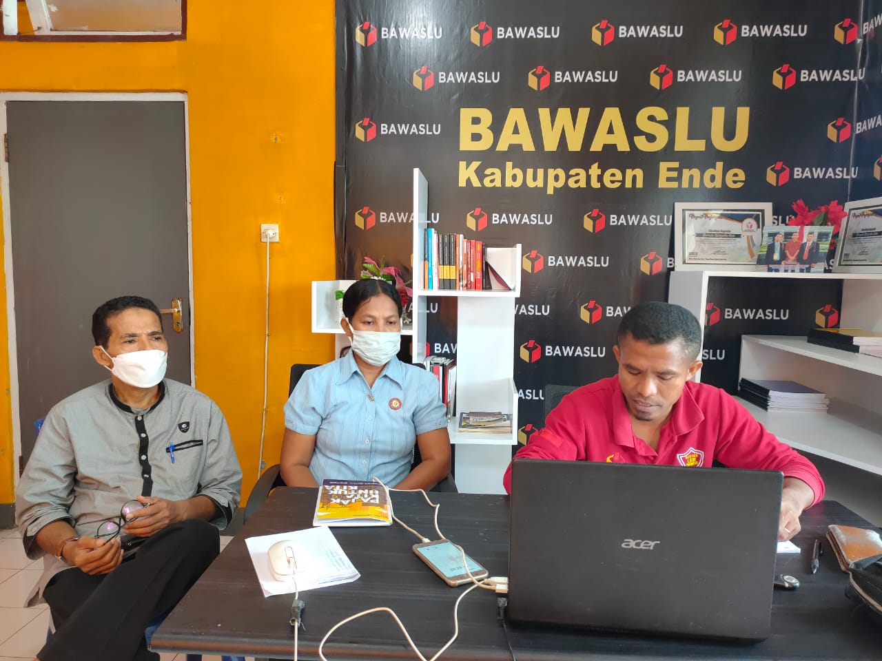 Bawaslu Ende Bahas Perbawaslu  Pemilu di Luar Negeri