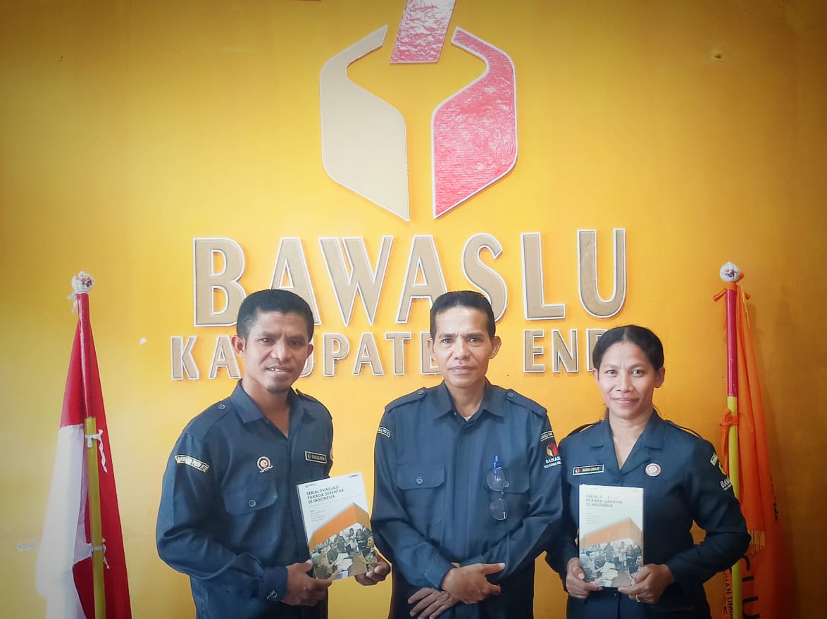 Riset Pilkada Kabupaten Ende,  Dalam Buku Bawaslu RI 