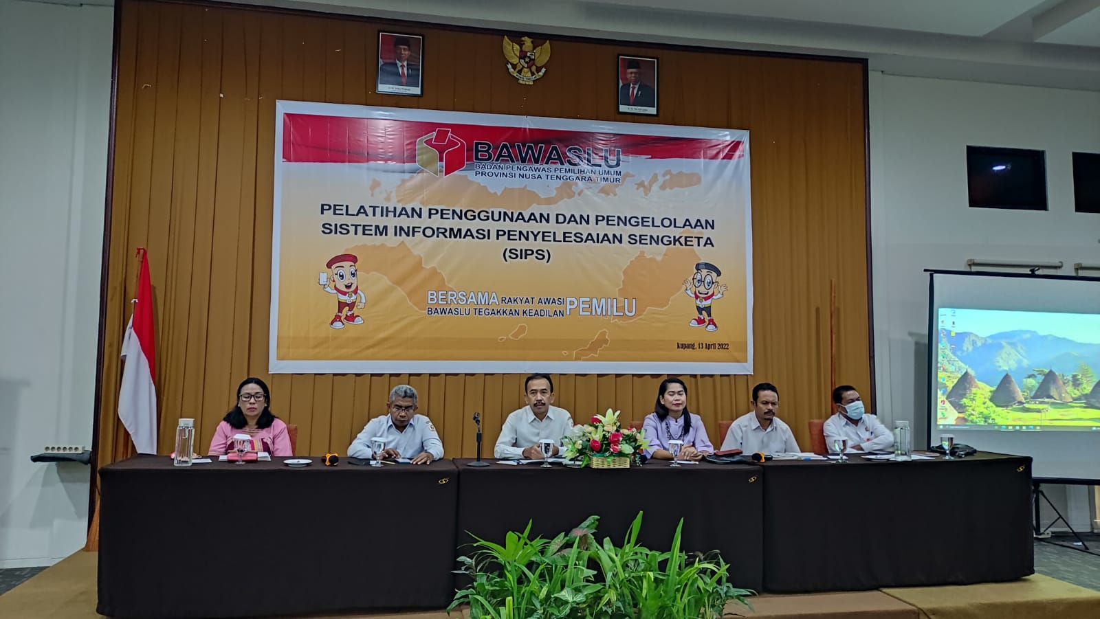  Bawaslu NTT Gelar Pelatihan Aplikasi SIPS