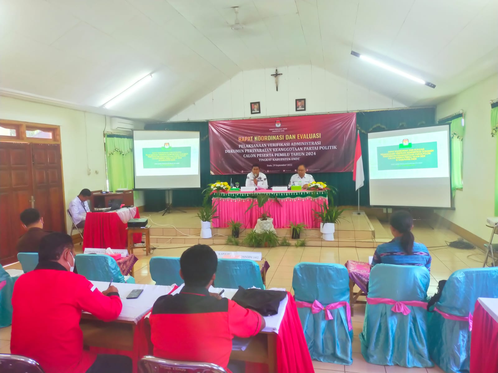 Rapat Koordinasi Dan Evaluasi Pelaksanaan Verifikasi Administrasi Dokumen Keanggotaan Partai Politik