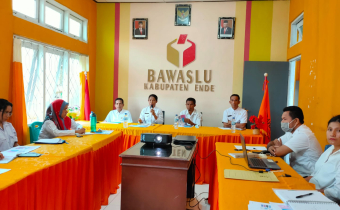 Rapat Pembinaan SDM Pengawasan dan Kesekretariatan