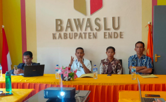 Ketua Bawaslu Ende  Buka Kegiatan Rapat Teknis Penanganan Pelanggaran TSM