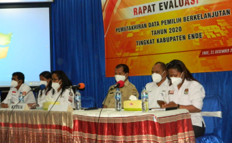 KPU Ende Gelar Rapat Evaluasi   Pemutakhiran Data Pemilih Berkelanjutan  Tahun 2020