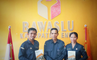 Riset Pilkada Kabupaten Ende,  Dalam Buku Bawaslu RI 